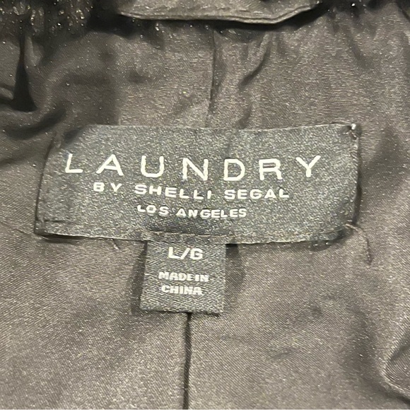 🌺LAUNDRY BY SHELL SEGAL Y2K BLACK FAUX FUR CROPPED JACKET SIZE LARGE🌺 - Picture 3 of 4